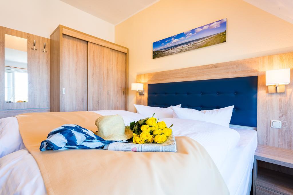 Hotel Boddenhus Garni Zingst Exterior foto